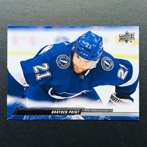 Brayden Point - 2022-23 Upper Deck #166 - Picture 1 of 2